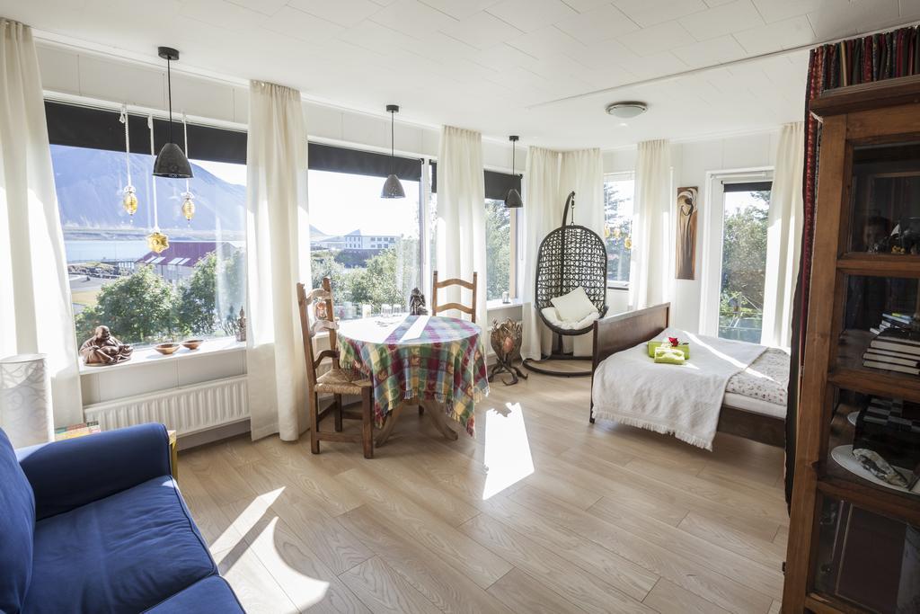 Blomasetrith Homestay Borgarnes Værelse billede