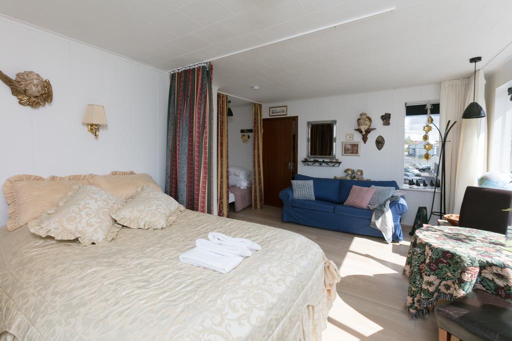 Blomasetrith Homestay Borgarnes Eksteriør billede